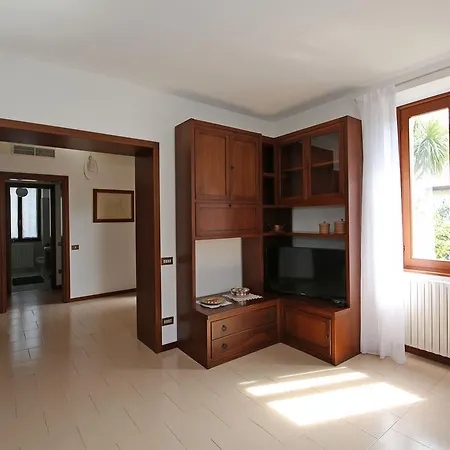 Holiday home Casa Lilly *